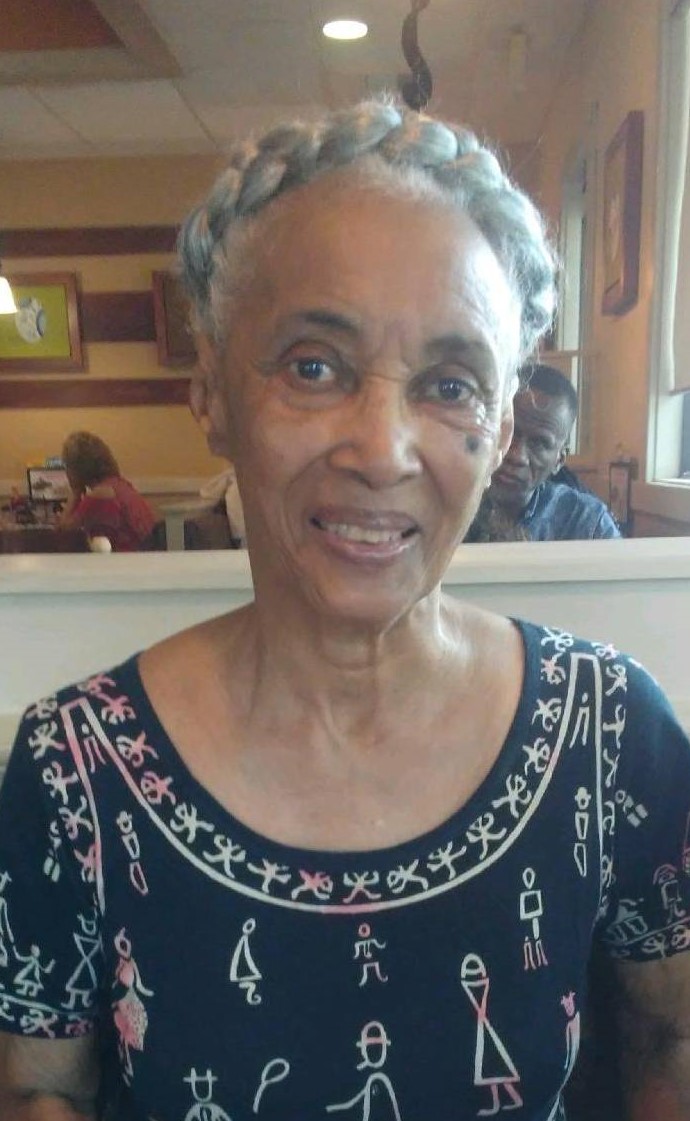 Mary Lee Hollins